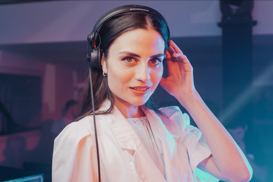 DJ - Galina Malinovskaya