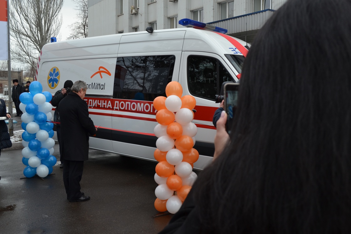 Найдовший автомобіль швидкісної допомоги